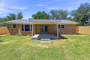 744 Windsor Dr, Everman, TX 76140 - Photo 25