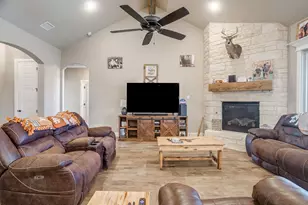 8032 County Rd 1006, Godley, TX 76044 - Photo 7