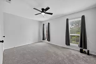 7510 Holly Hill Dr, Dallas, TX 75231 - Photo 17