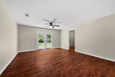 402 Kansas Street, Sherman, TX 75090 - Photo 9
