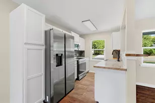 402 Kansas St, Sherman, TX 75090 - Photo 13