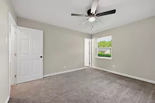 402 Kansas St, Sherman, TX 75090 - Photo 15