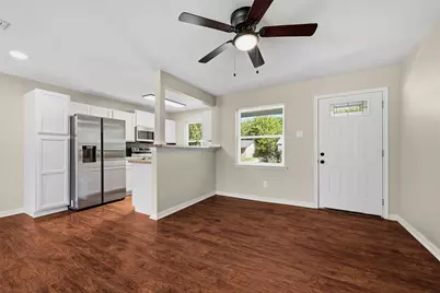 402 Kansas Street, Sherman, TX 75090 - Photo 7