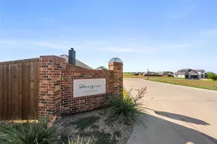 1996 Daybreak Dr, Venus, TX 76009 - Photo 1