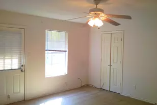 208 N Val Verde Circle, Keene, TX 76059 - Photo 9