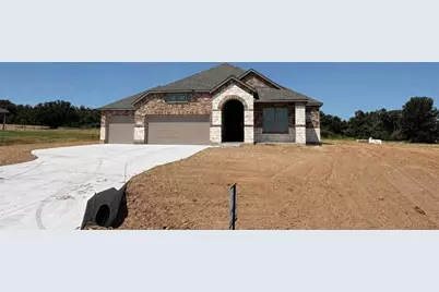 305 Skeen Peak, Springtown, TX 76082 - Photo 1