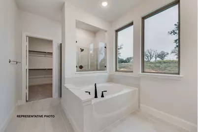 305 Skeen Peak, Springtown, TX 76082 - Photo 17