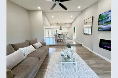 1810 Sandra Lane, Grand Prairie, TX 75052 - Photo 5