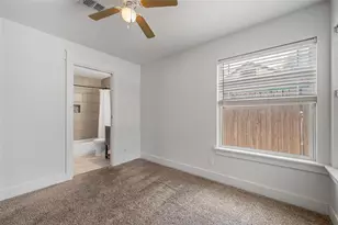 2524 Watauga Rd, Fort Worth, TX 76111 - Photo 25