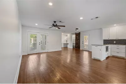 2524 Watauga Road, Fort Worth, TX 76111 - Photo 11