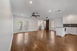 2524 Watauga Rd, Fort Worth, TX 76111 - Photo 11