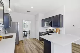 1432 St Gallen Ln, Lewisville, TX 75067 - Photo 11