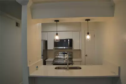 4859 Cedar Springs Road #255, Dallas, TX 75219 - Photo 5
