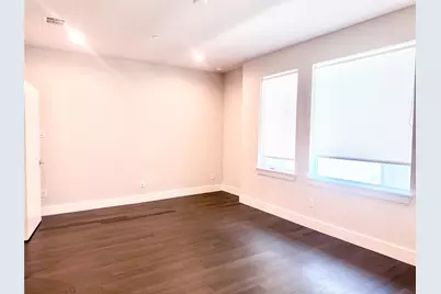 1771 McCoy Street #205, Dallas, TX 75204 - Photo 9