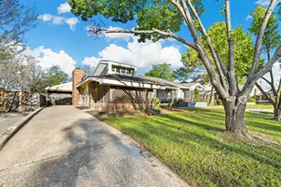522 Hunters Glen St, Lewisville, TX 75067 - Photo 1