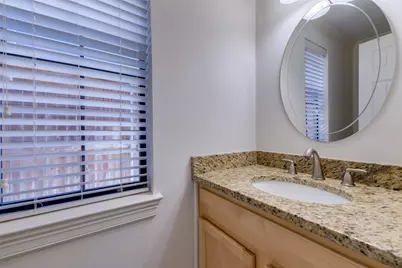4512 Emerson Avenue #B, University Park, TX 75205 - Photo 25