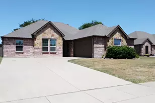221 Anthony Ln, Red Oak, TX 75154 - Photo 3