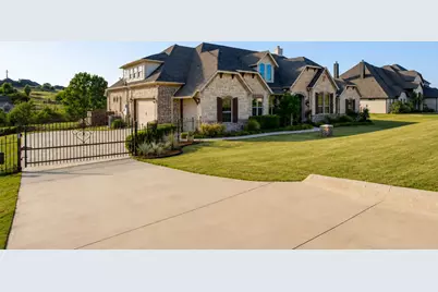 12408 Bella Vineyard Drive, Fort Worth, TX 76126 - Photo 3