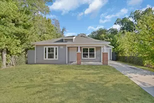 1415 E Jefferson Ave, Fort Worth, TX 76104 - Photo 1