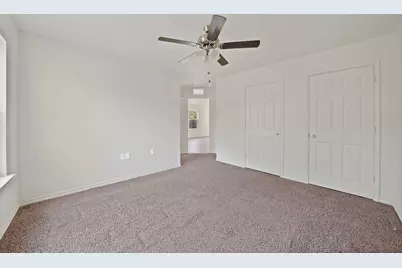 1415 E Jefferson Avenue, Fort Worth, TX 76104 - Photo 17
