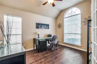 5645 Overland Dr, The Colony, TX 75056 - Photo 5