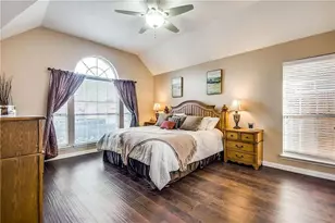 5645 Overland Dr, The Colony, TX 75056 - Photo 7