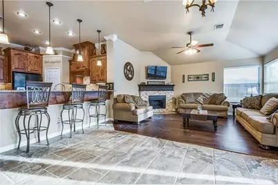 5645 Overland Drive, The Colony, TX 75056 - Photo 15