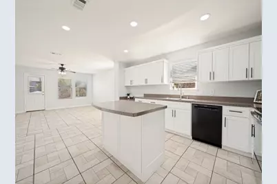2524 Navasota Drive, Little Elm, TX 75068 - Photo 5