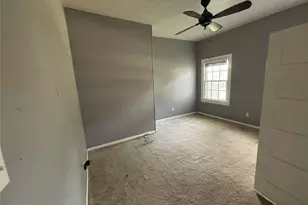 107 College St, Joshua, TX 76058 - Photo 9