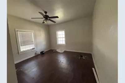 107 College Street, Joshua, TX 76058 - Photo 11