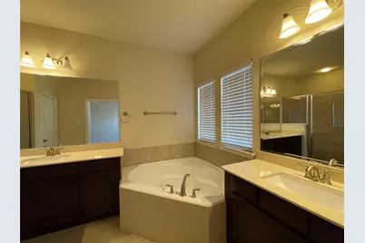 2404 Shenfield Drive, McKinney, TX 75071 - Photo 9