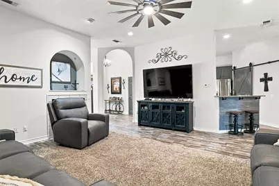 118 Golfers Way, Azle, TX 76020 - Photo 17