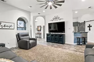 118 Golfers Way, Azle, TX 76020 - Photo 17