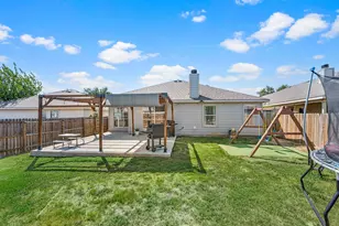 628 Poncho Ln, Fort Worth, TX 76052 - Photo 23