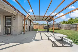 628 Poncho Ln, Fort Worth, TX 76052 - Photo 25