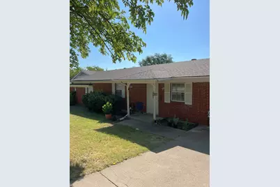 639 NW Renfro Street, Burleson, TX 76028 - Photo 3