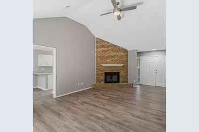 4045 Saint Christopher Lane, Dallas, TX 75287 - Photo 3