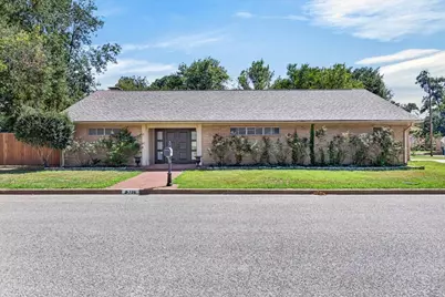 726 Mulberry Drive, Athens, TX 75751 - Photo 1