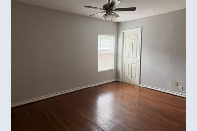 4233 Alamo, Fort Worth, TX 76107 - Photo 5