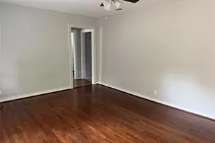 4233 Alamo, Fort Worth, TX 76107 - Photo 3