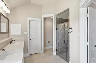 2010 Maxwell Ct, Aubrey, TX 76227 - Photo 13