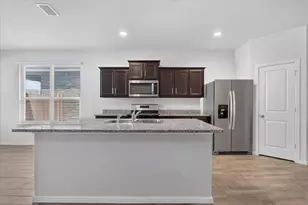 8613 Wildwest Dr, Fort Worth, TX 76131 - Photo 9