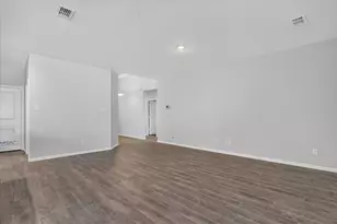 8613 Wildwest Dr, Fort Worth, TX 76131 - Photo 13