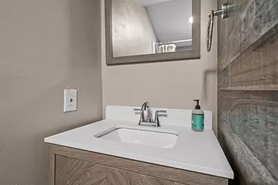 719 Melba Street, Dallas, TX 75208 - Photo 23