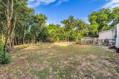 916 N 31st Street, Waco, TX 76707 - Photo 17