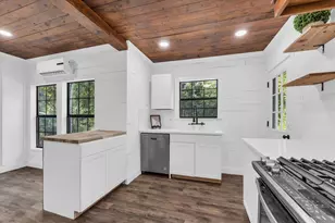 916 N 31st St, Waco, TX 76707 - Photo 9