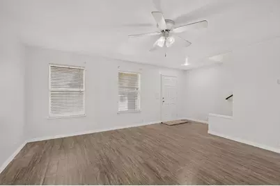 1607 Harbor View Road, Glenn Heights, TX 75154 - Photo 5