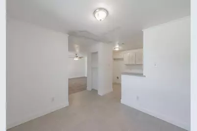 1534 Marfa Avenue, Dallas, TX 75216 - Photo 7