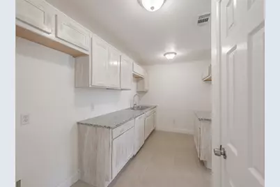1534 Marfa Avenue, Dallas, TX 75216 - Photo 9
