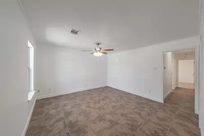 1534 Marfa Avenue, Dallas, TX 75216 - Photo 5